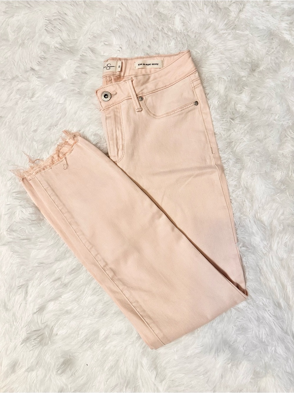 JESSICA SIMPSON Kiss Me Super Skinny Pastel Pink Raw Hem Jeans